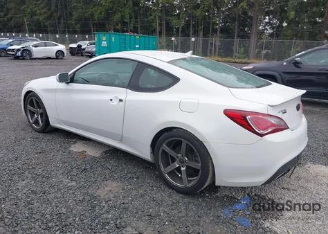 2013 Hyundai Genesis 2.0T z USA, uszkodzony, nr VIN KMHHT6KDXDU099174